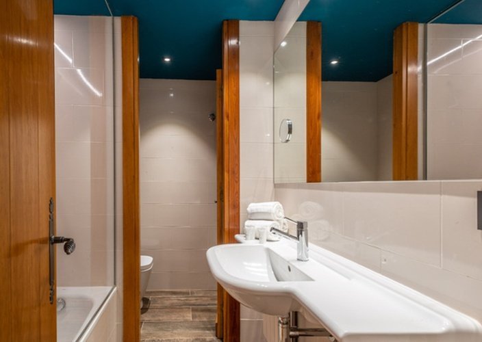 Habitacions premium ushuaia mountain hotel arinsal Habitacions premium ushuaia mountain hotel arinsal