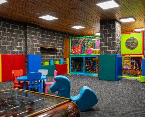 Parc infantil Chiki Park per als més petits Ushuaia The Mountain Hotel Arinsal Parc infantil Chiki Park per als més petits Ushuaia The Mountain Hotel Arinsal